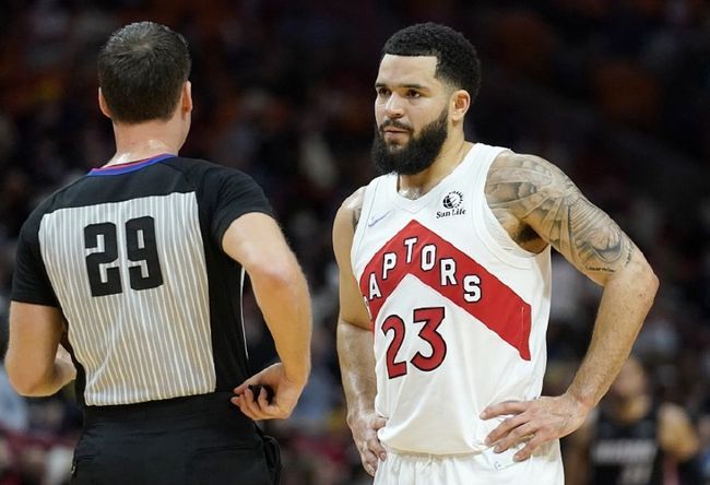 分析这两段 分析这两段