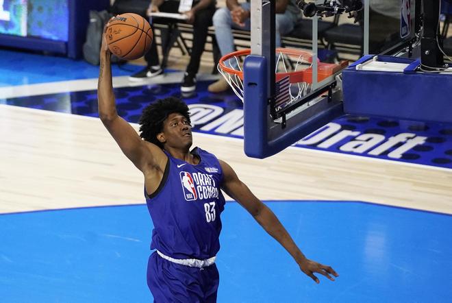 以突破上篮 以突破上篮